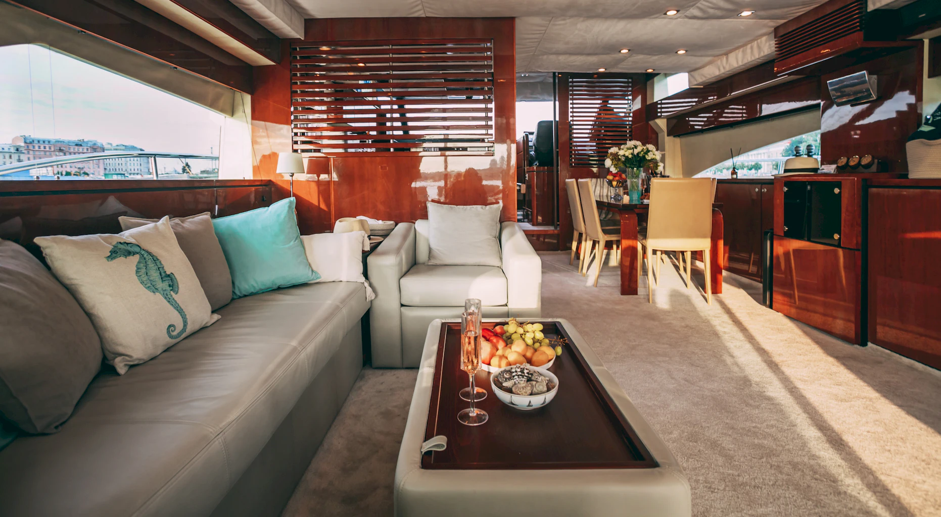 Fairline Squadron 68 (Аврора) image- 15